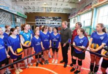 Глава Алтайского края принял решение ускорить ремонт спортшколы в Завьялово