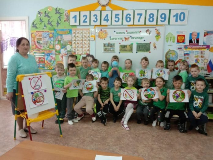 Галина Александровна со своими воспитанниками