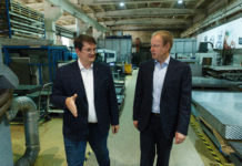 Губернатор Виктор Томенко отметил важность алтайского машиностроения для импортозамещения