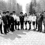 С достоинством и честью