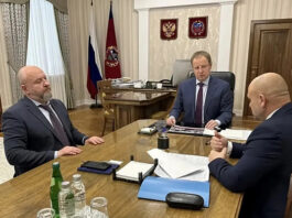 Губернатор Алтайского края Виктор Томенко провел встречу с руководителем Ассоциации ветеранов специальной военной операции Владимиром Громовым