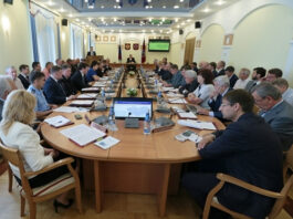 На заседании Правительства Алтайского края обсудили готовность топливно-энергетического комплекса и объектов ЖКХ к зимнему периоду