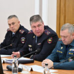 Профилактику аварийности в зимний период обсудили в Алтайском крае на заседании краевой комиссии по безопасности дорожного движения