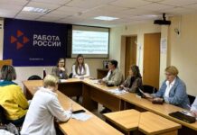 В рамках ярмарки трудоустройства пять крупных работодателей Алтайского края предложили вакансии участникам СВО и членам их семей